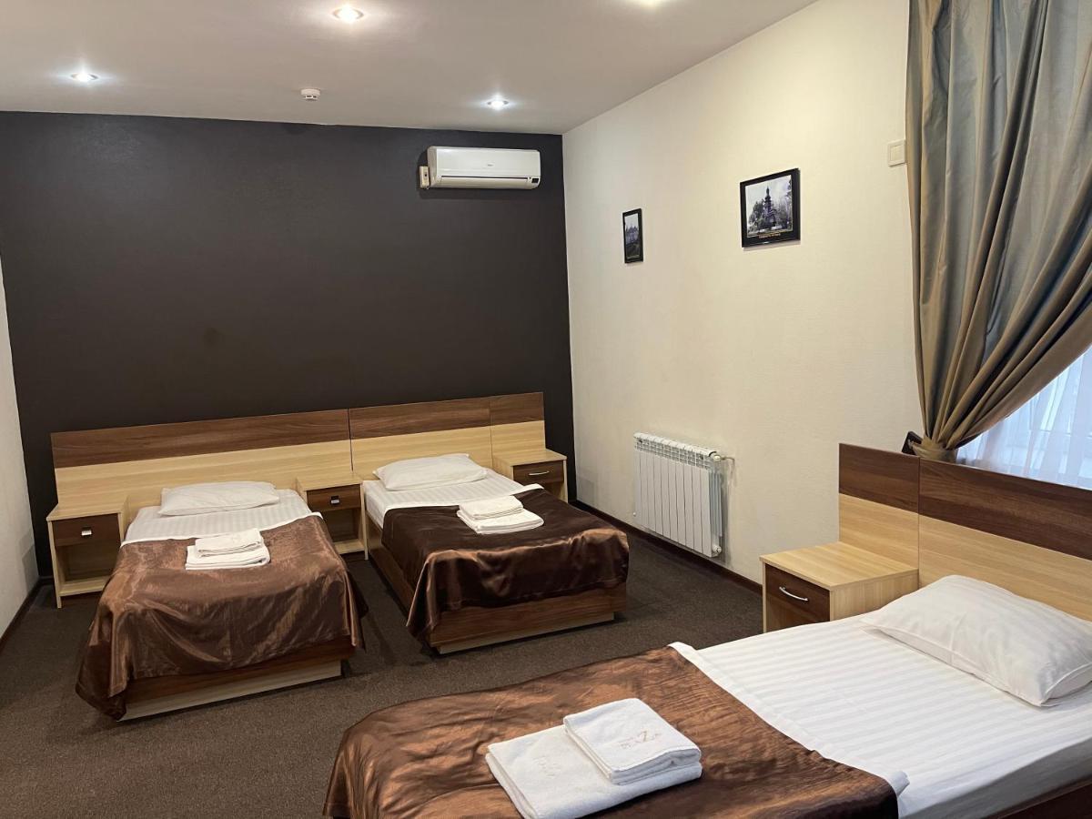 Nyvky Plaza Hotel