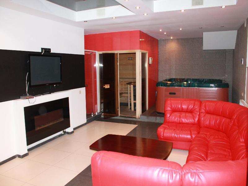 Hotel Nyvky Plaza 3*